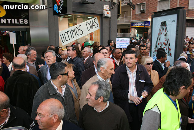 Cientos de miles de personas se manifiestan en Murcia a favor del trasvase - 37