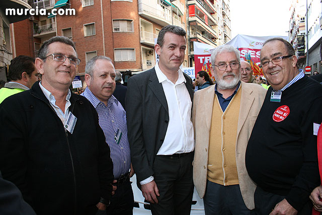 Cientos de miles de personas se manifiestan en Murcia a favor del trasvase - 43