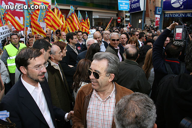Cientos de miles de personas se manifiestan en Murcia a favor del trasvase - 53