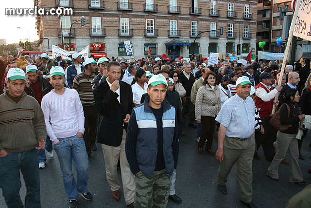 Cientos de miles de personas se manifiestan en Murcia a favor del trasvase - 165