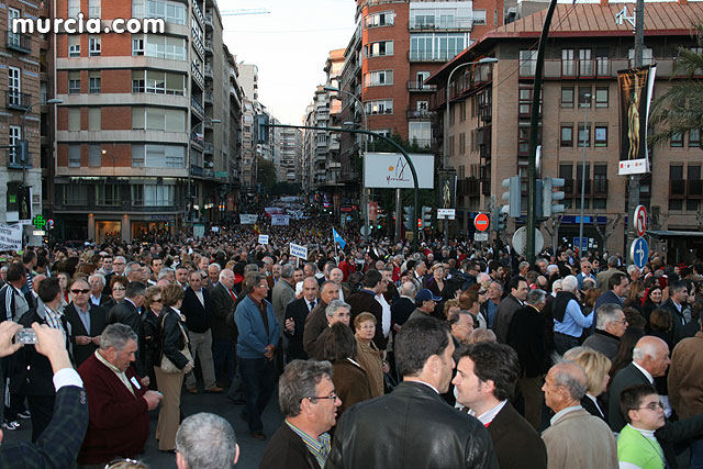 Cientos de miles de personas se manifiestan en Murcia a favor del trasvase - 199