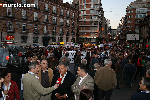 Cientos de miles de personas se manifiestan en Murcia a favor del trasvase - 268