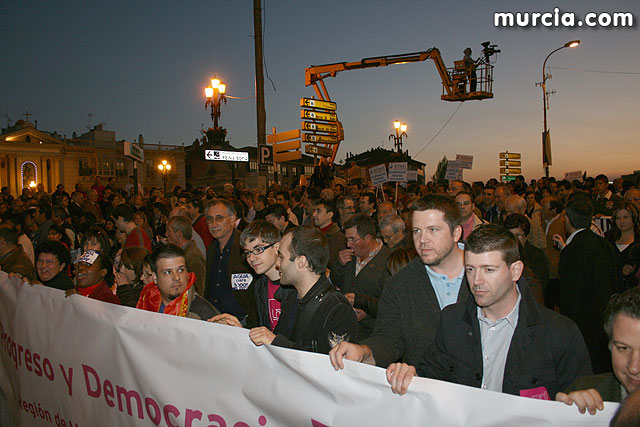 Cientos de miles de personas se manifiestan en Murcia a favor del trasvase - 309