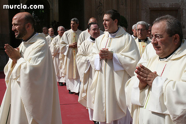 Toma de posesin del nuevo obispo de la dicesis de Cartagena, Jos Manuel Lorca Planes, en la Catedral de Murcia - 120