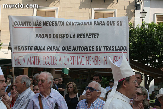 Toma de posesin del nuevo obispo de la dicesis de Cartagena, Jos Manuel Lorca Planes, en la Catedral de Murcia - 183