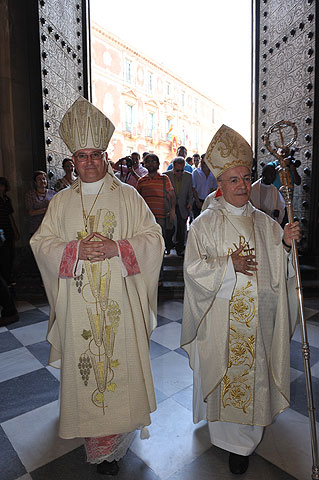 Toma de posesin del nuevo obispo de la dicesis de Cartagena, Jos Manuel Lorca Planes, en la Catedral de Murcia - 195