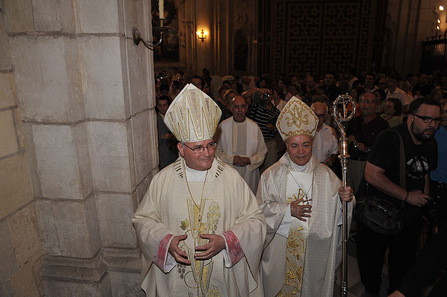 Toma de posesin del nuevo obispo de la dicesis de Cartagena, Jos Manuel Lorca Planes, en la Catedral de Murcia - 197