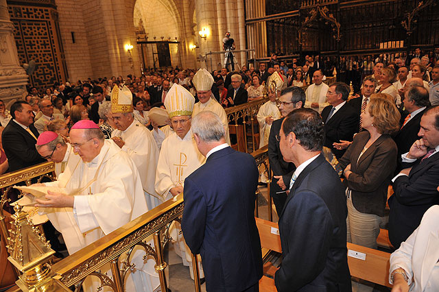 Toma de posesin del nuevo obispo de la dicesis de Cartagena, Jos Manuel Lorca Planes, en la Catedral de Murcia - 213