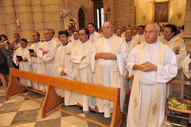 Toma de posesin del nuevo obispo de la dicesis de Cartagena, Jos Manuel Lorca Planes, en la Catedral de Murcia - 223