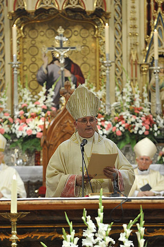 Toma de posesin del nuevo obispo de la dicesis de Cartagena, Jos Manuel Lorca Planes, en la Catedral de Murcia - 280