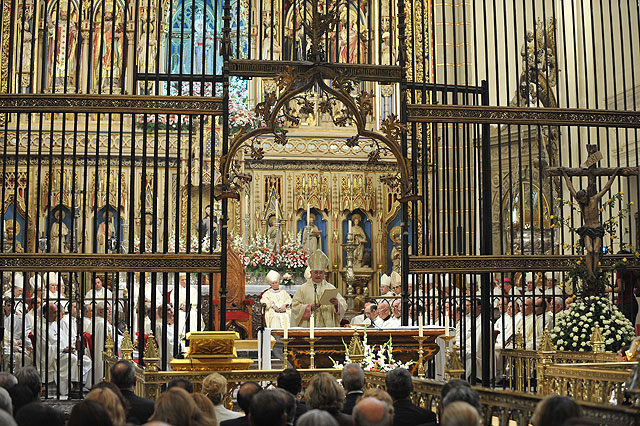 Toma de posesin del nuevo obispo de la dicesis de Cartagena, Jos Manuel Lorca Planes, en la Catedral de Murcia - 284