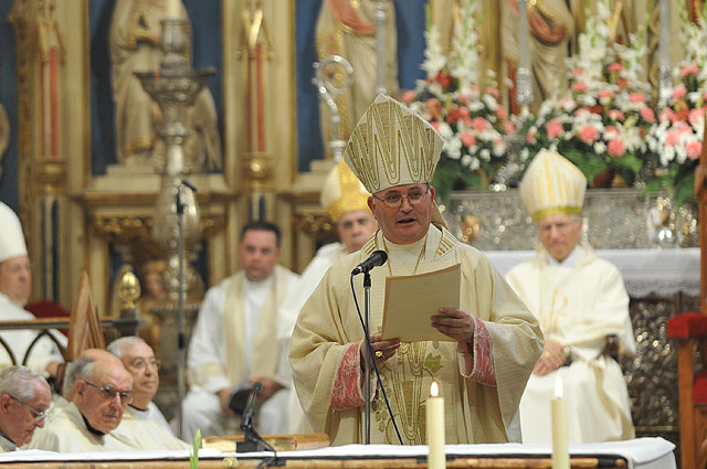 Toma de posesin del nuevo obispo de la dicesis de Cartagena, Jos Manuel Lorca Planes, en la Catedral de Murcia - 285