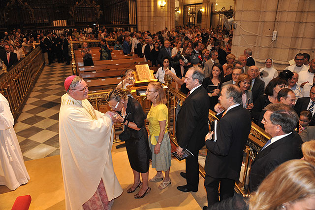 Toma de posesin del nuevo obispo de la dicesis de Cartagena, Jos Manuel Lorca Planes, en la Catedral de Murcia - 375