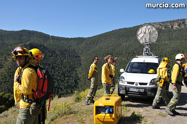 Doscientos efectivos en Sierra Espuña participaron en un simulacro de incendio - 69