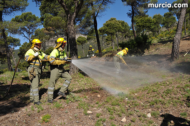Doscientos efectivos en Sierra Espuña participaron en un simulacro de incendio - 119