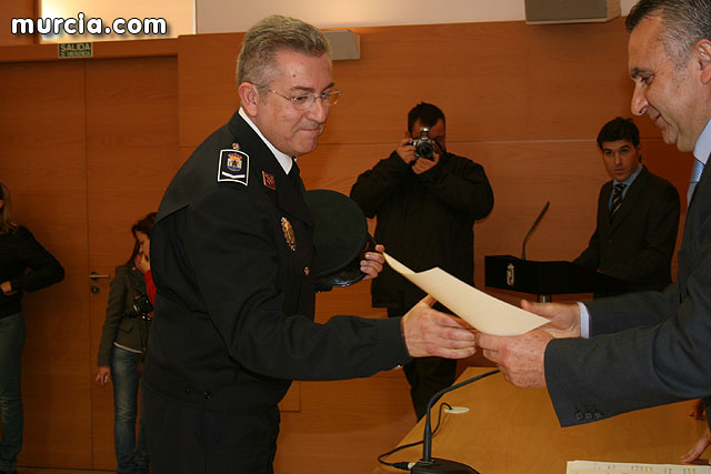 22 nuevos mandos de Polica Local de 12 municipios reciben sus diplomas acreditativos - 80