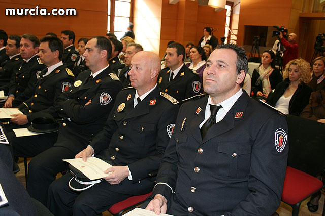 22 nuevos mandos de Polica Local de 12 municipios reciben sus diplomas acreditativos - 90