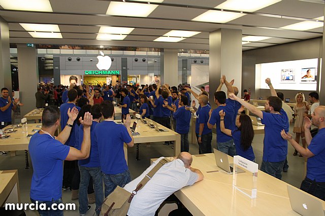 Apple Store. Nueva Condomina. Murcia - 112