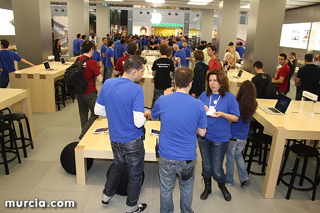 Apple Store. Nueva Condomina. Murcia - 123