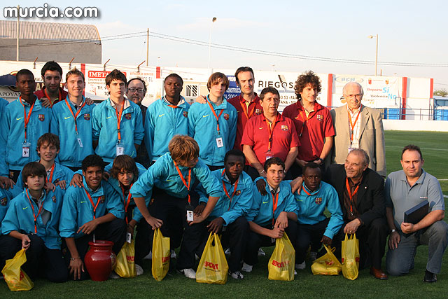 Recepcin institucional a los equipos participantes en el VII torneo internacional de ftbol Ciudad de Totana - 145