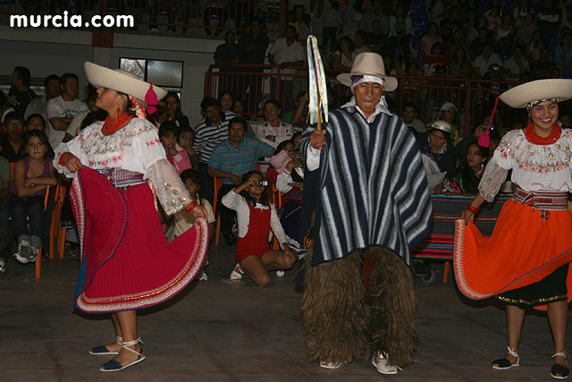 Festival de Danza y Folklore - III Semana Intercultural - 212
