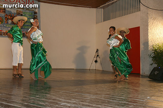 Festival de Danza y Folklore - III Semana Intercultural - 234