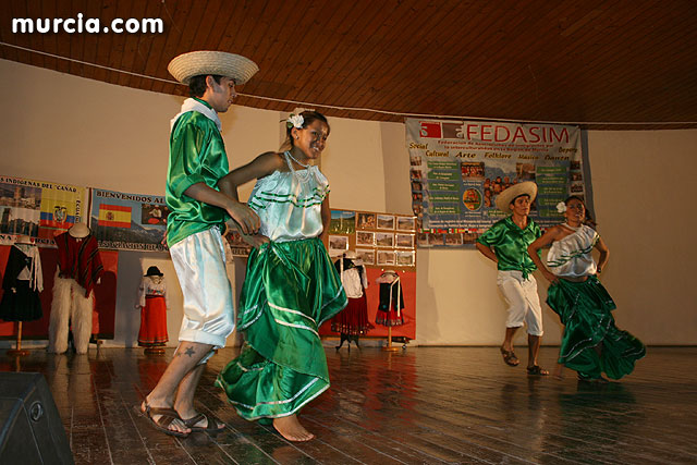 Festival de Danza y Folklore - III Semana Intercultural - 235