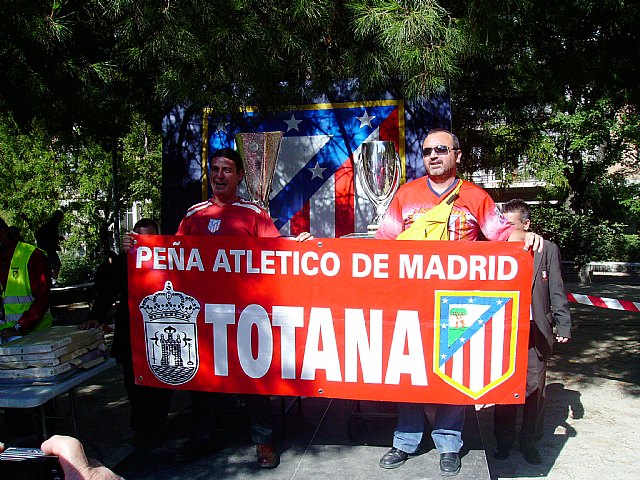 La Peña Atltico de Madrid de Totana particip en el Da de las Peñas 2010 - 41