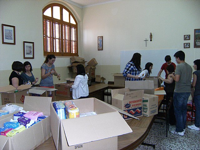 Ayuda a Lorca. Colegio La Milagrosa - 8