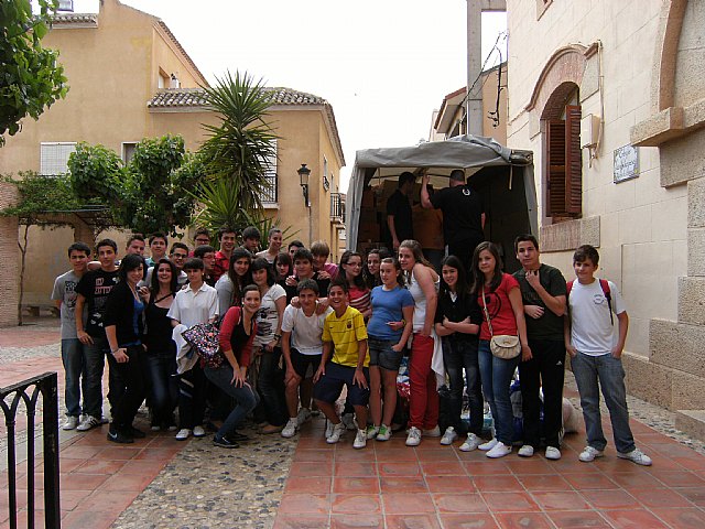 Ayuda a Lorca. Colegio La Milagrosa - 28