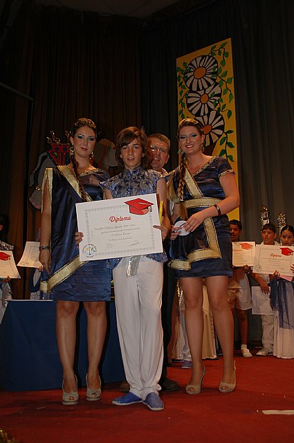 Colegio Reina Sofa. Graduaciones 2011 - 231