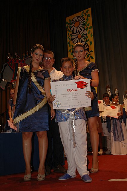 Colegio Reina Sofa. Graduaciones 2011 - 237