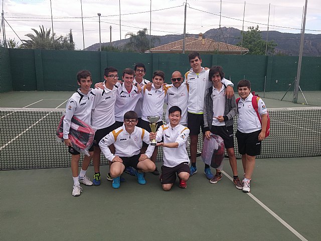 Victoria del Club de Tenis Totana en la Liga Regional Interescuelas 2015/16 - 1
