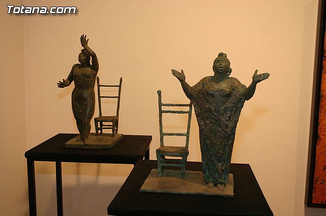 Exposicin del pintor Allan Madsen y la escultora Mara Dolores Fernndez Arcas - 12