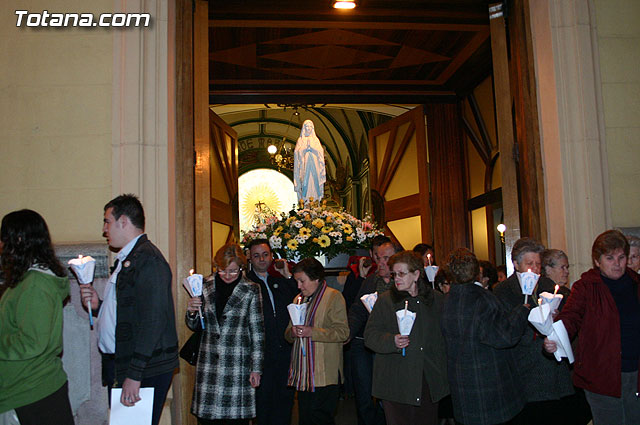 Procesin Virgen de Lourdes y bendicin del retablo - 36
