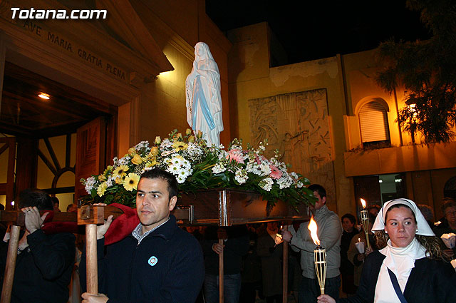 Procesin Virgen de Lourdes y bendicin del retablo - 39