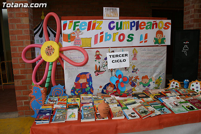 Mercadillo Solidario - Colegio Reina Sofa - 25 aniversario - 12