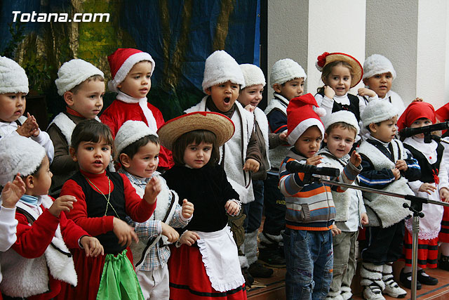 Fiesta de Navidad en el Colegio Santa Eulalia - 2009 - 48