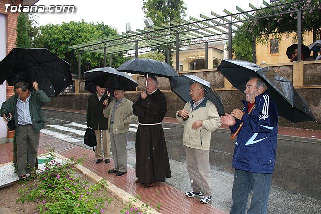 Inauguran una escultura que rinde homenaje a la orden capuchina de Totana - 41
