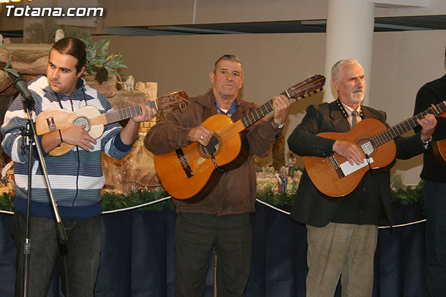 Las Cuadrillas le cantan al Beln - Totana 2009 - 30