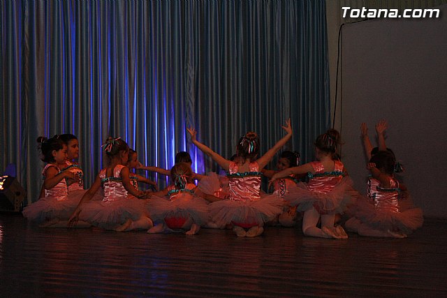 Clausura de la Escuela Deportiva Municipal de Danza 2011 - 11