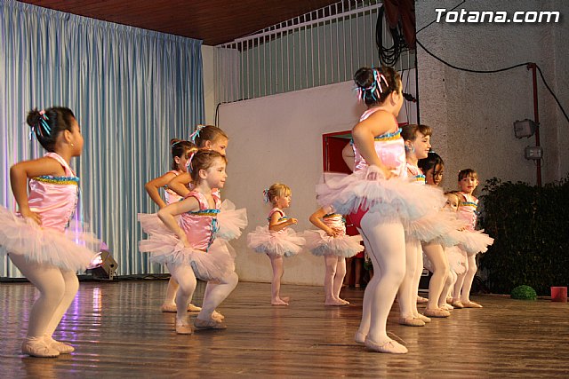 Clausura de la Escuela Deportiva Municipal de Danza 2011 - 19