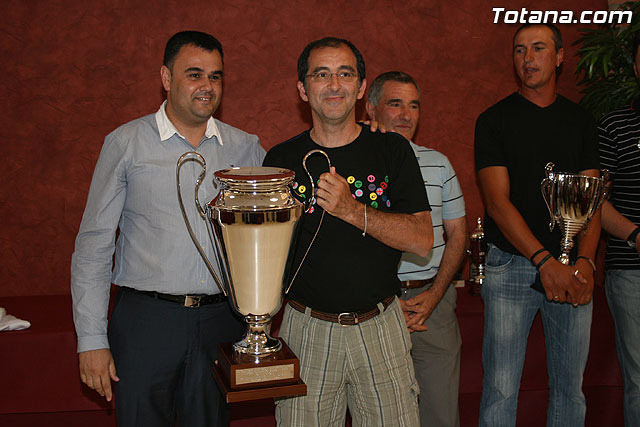 Entrega de trofeos del campeonato local de ftbol de empresas Juega Limpio - 114
