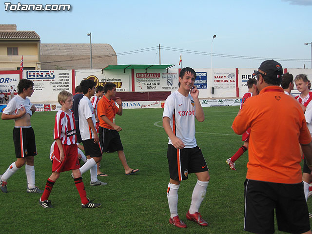 El Valencia C.F. se proclama campen del VI torneo de ftbol Ciudad de Totana - 100