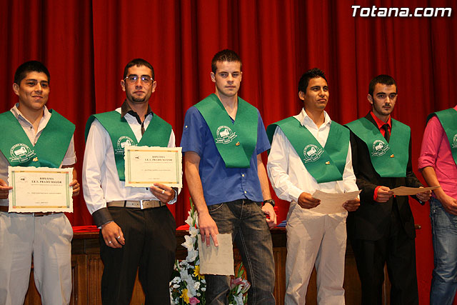 Acto de graduacin de los alumnos del IES Prado Mayor - 2010  - 73
