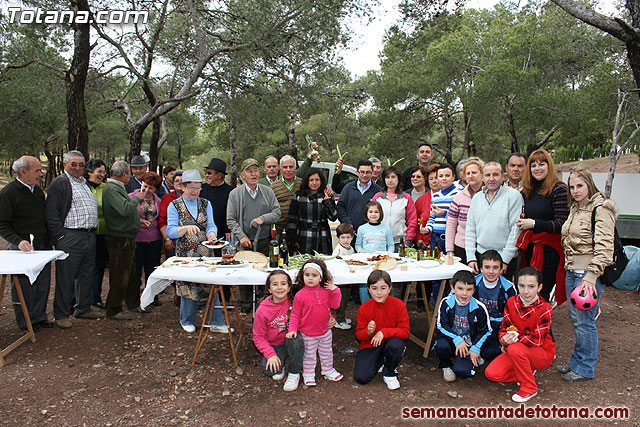 Jornada de convivencia en La Santa. Hermandades y cofradas. 18/04/2010 - 23