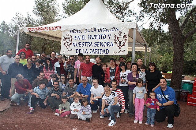 Jornada de convivencia en La Santa. Hermandades y Cofradas. 01/05/2011 - 22