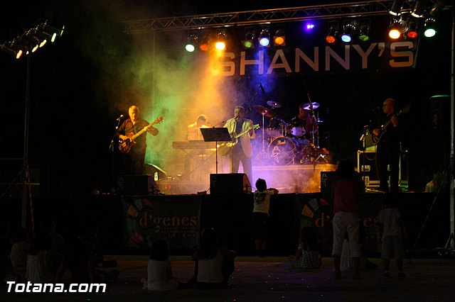 Los Shanny`s. Fiestas de la Paloma 2010 - 26