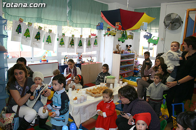 Navidad en la escuela infantil Clara Campoamor 2009 - 62