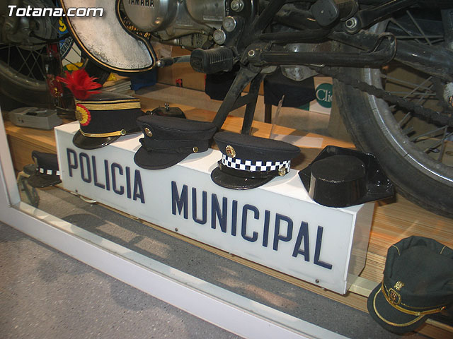 JORNADA DE PUERTAS ABIERTAS DE LA POLICA LOCAL, PAINTBALL Y CELEBRACIN EUCARSTICA. DA DEL PATRN SAN PATRICIO 2007 - 61